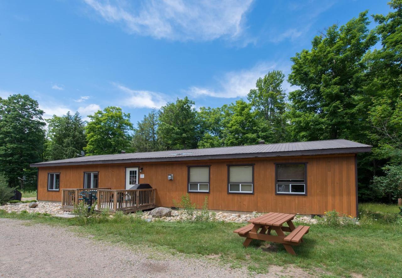 Madawaska Lodge-Cottage Exteriér fotografie