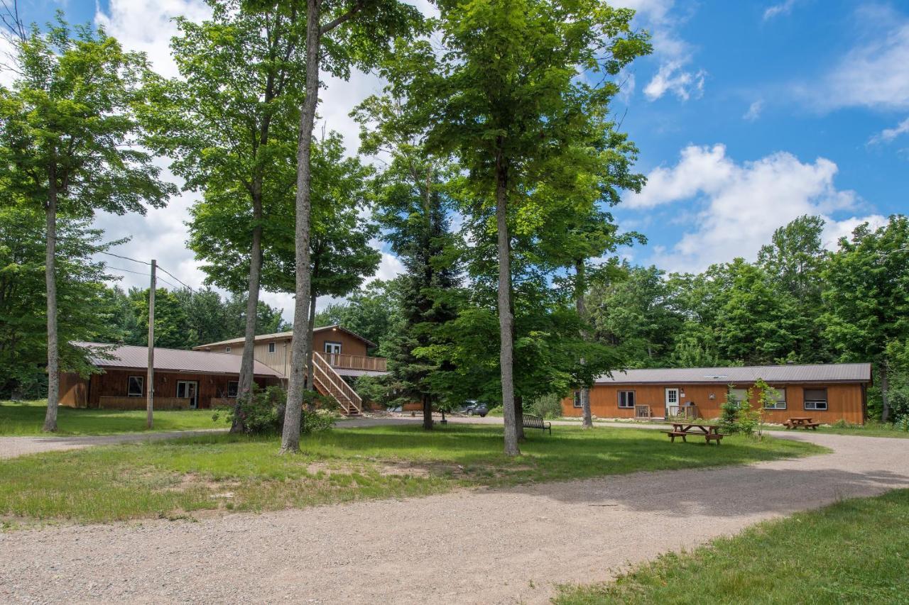 Madawaska Lodge-Cottage Exteriér fotografie